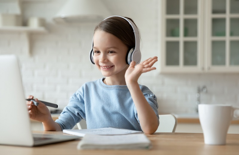 Gia sư song ngữ nhằm thúc đầy tiềm năng, kích thích tư duy và nâng cao năng lực Gia sư song ngữ nhằm thúc đầy tiềm năng, kích thích tư duy và nâng cao năng lực